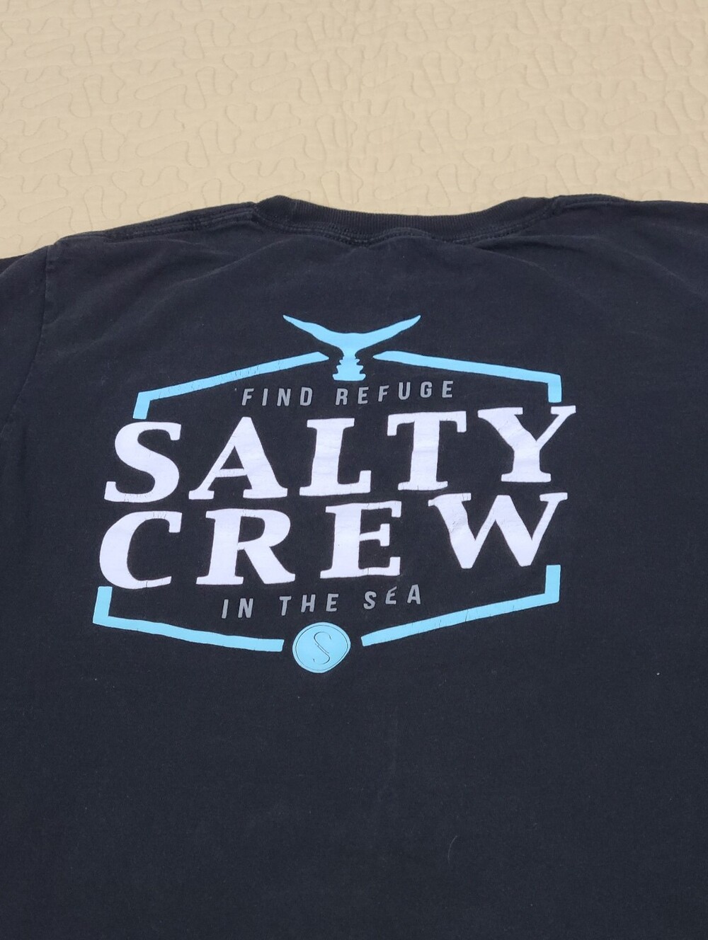 Salty Crew fishing T shirt size S